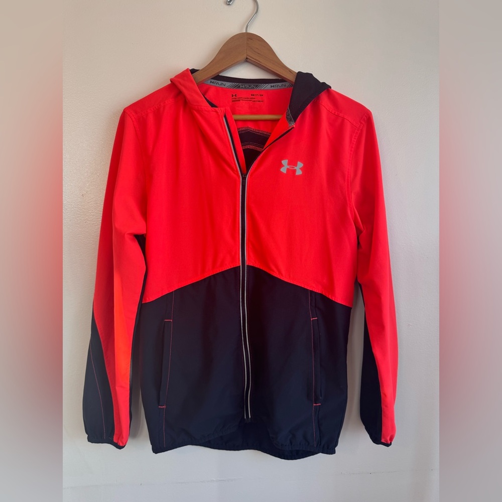 Under Armour HeatGear Black & Coral Hooded Zip Up Running Jacket - Men's- Small